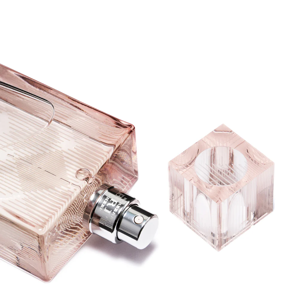 Burberry Birt Sheer Eau De Toilette Spray - Image 9