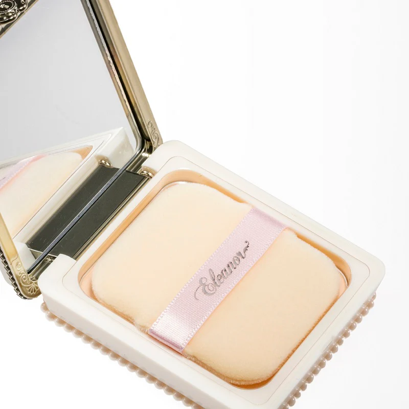 Eleanor The Miracle Key Sheer Veil Pressed Powder - Image 7